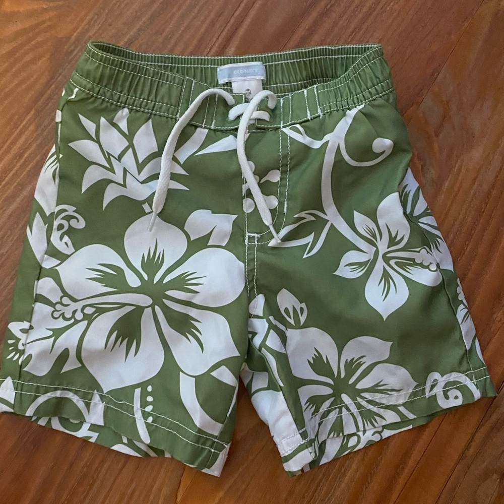 Old navy swim trunk